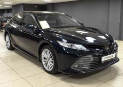 Toyota Camry 2.5L  Lux Safety